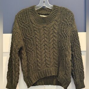 SO Olive Cable Knit Crew Neck Sweater NWOT